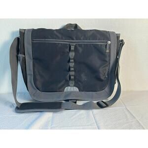 Embark Black Gray Messenger Bag 18x16 Laptop Shoulder Bag Multi-Pocket
